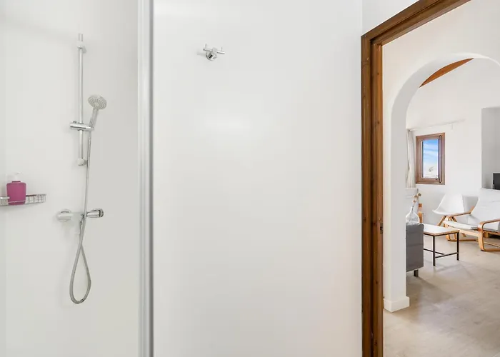 Bini Chic Villa Binibeca